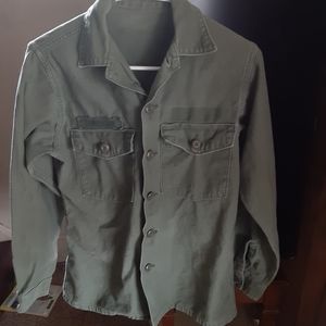 Med army top button vintage